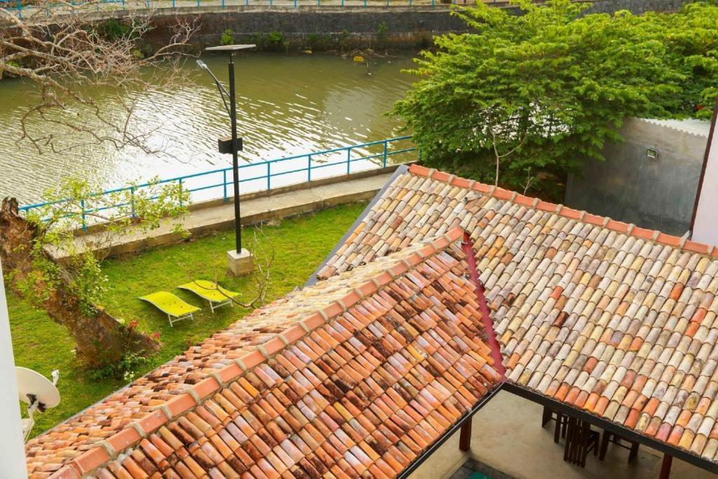 Lagoon Boutique Hotel Kanattagoda Экстерьер фото