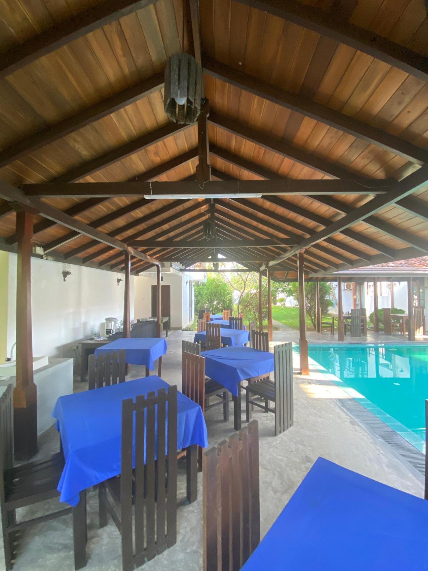 Lagoon Boutique Hotel Kanattagoda Экстерьер фото