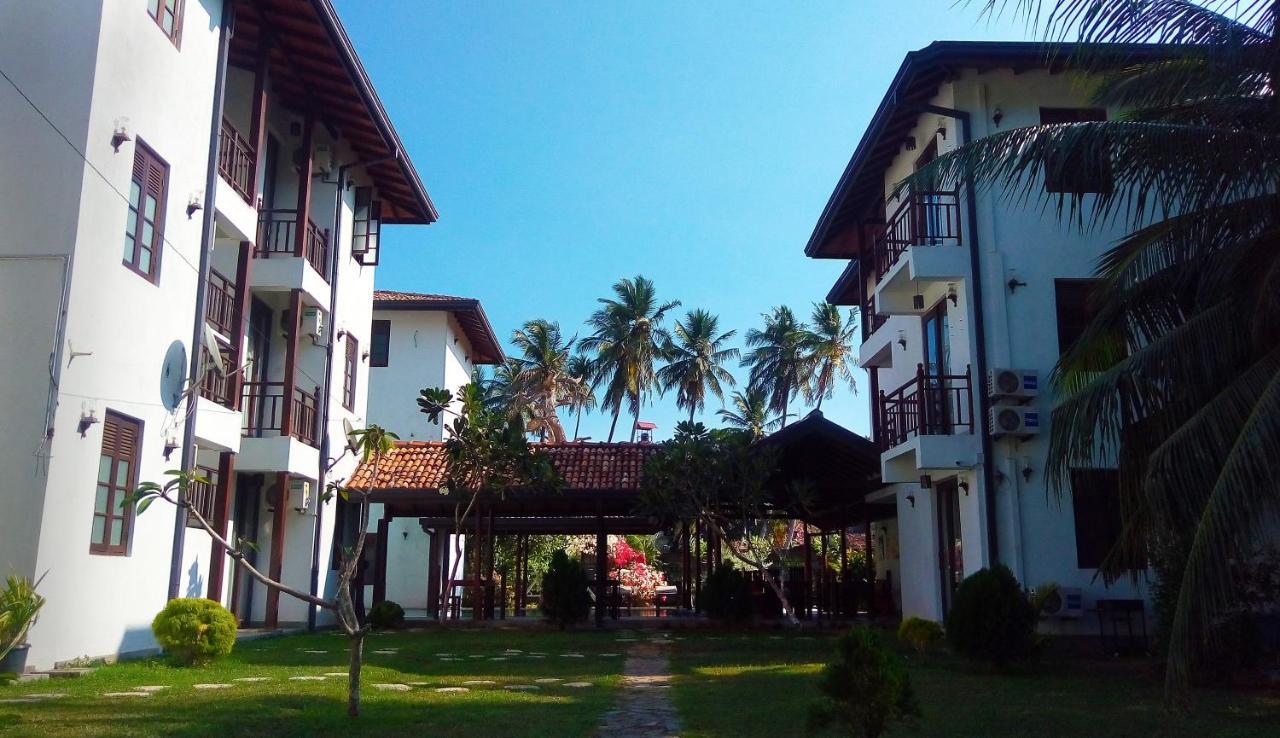 Lagoon Boutique Hotel Kanattagoda Экстерьер фото