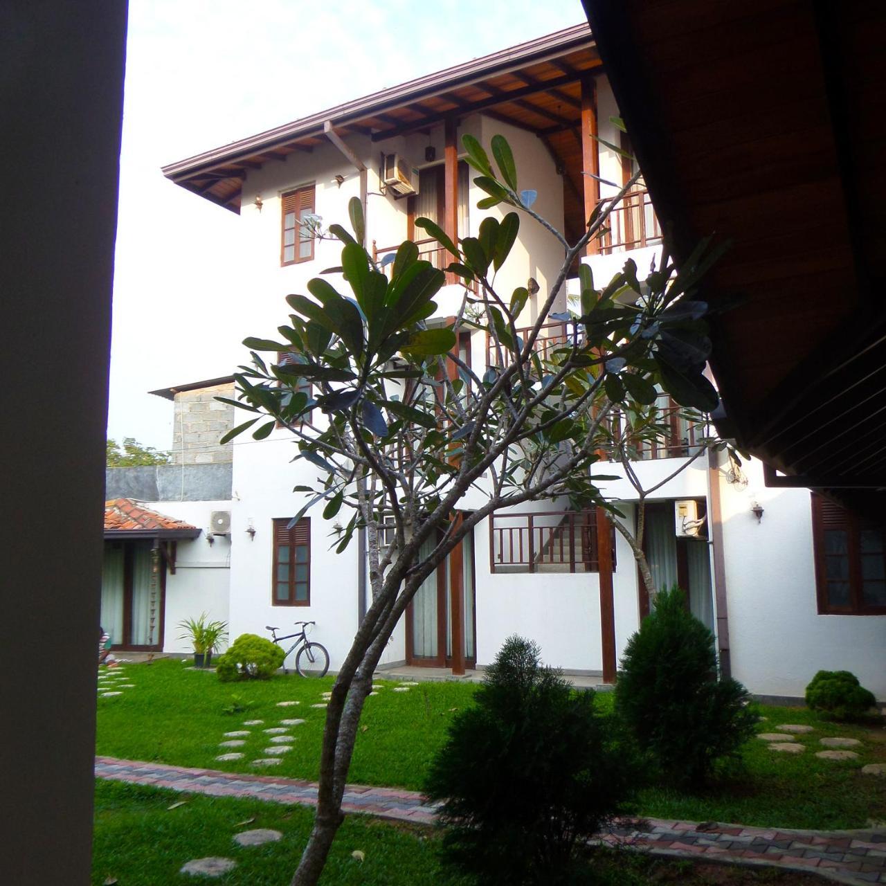 Lagoon Boutique Hotel Kanattagoda Экстерьер фото