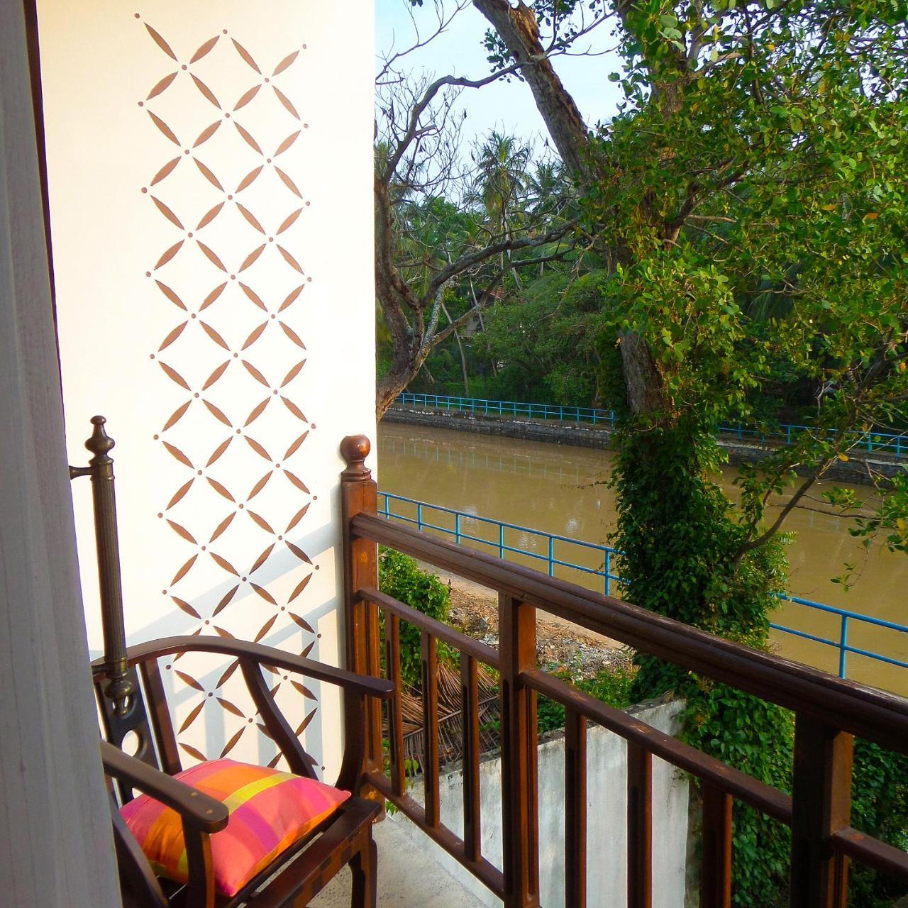 Lagoon Boutique Hotel Kanattagoda Экстерьер фото