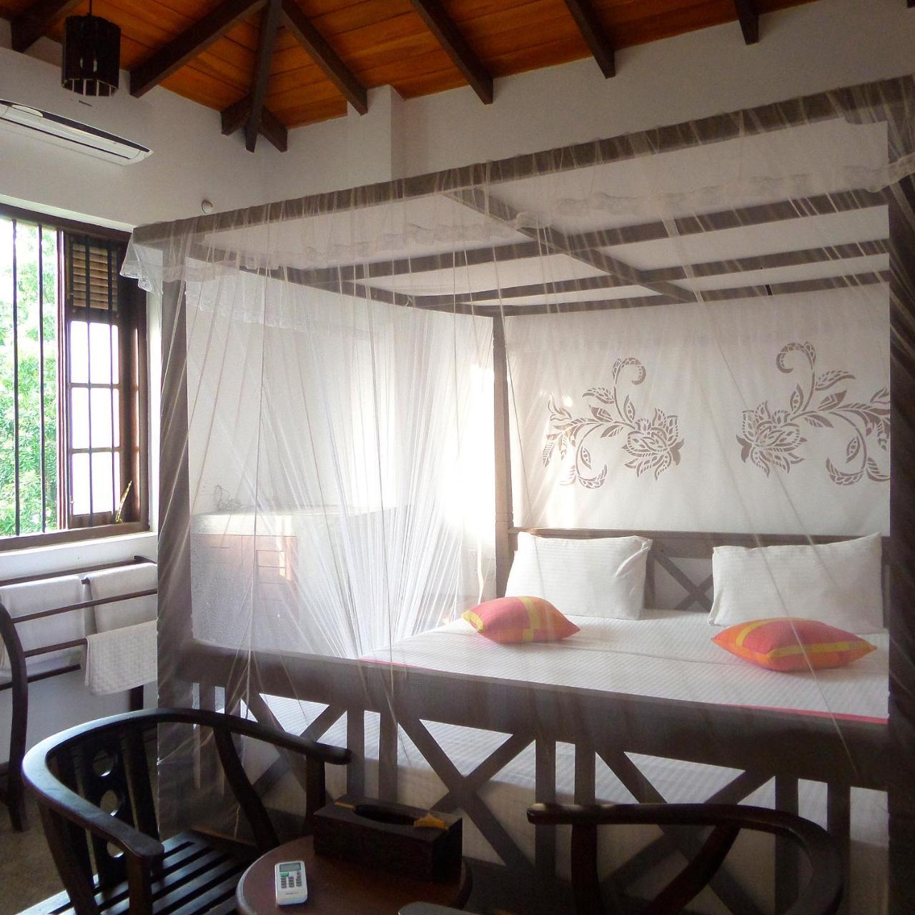 Lagoon Boutique Hotel Kanattagoda Экстерьер фото
