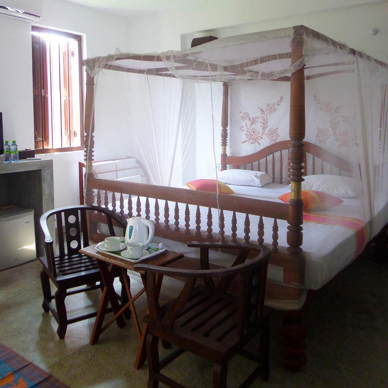 Lagoon Boutique Hotel Kanattagoda Экстерьер фото